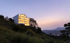 The Summit Kandy
